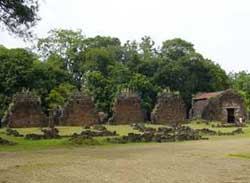 RUINAS DE SANTA MARIA. SE CONSERVAN PARTE DE LA CAPILLA, EL COLEGIO Y CASAS DE LOS ABORIGENES